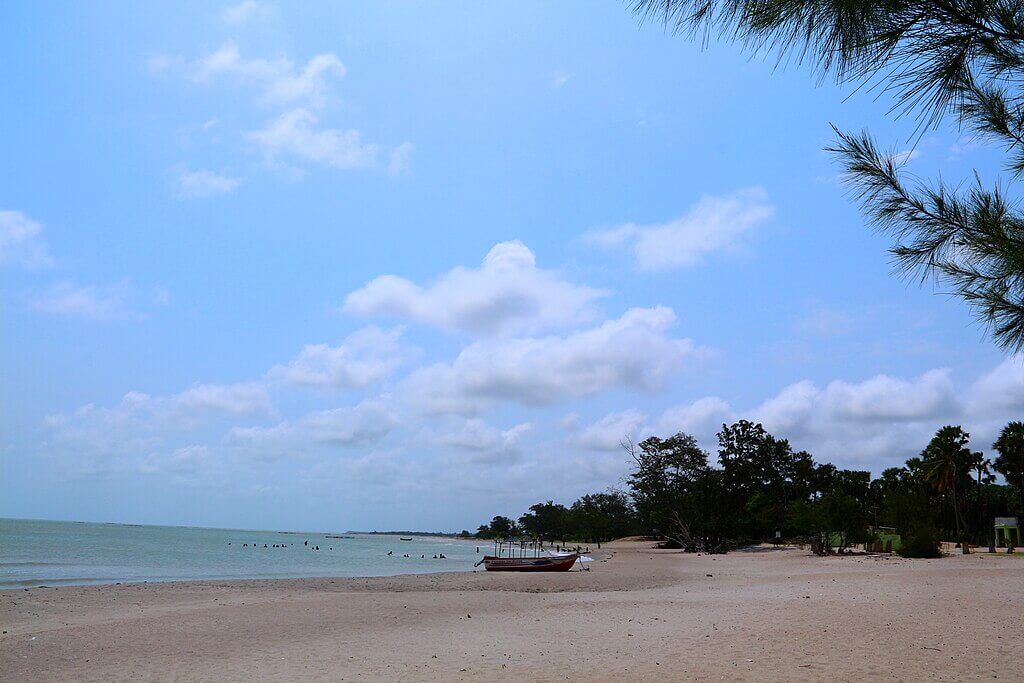 Casuarina Beach